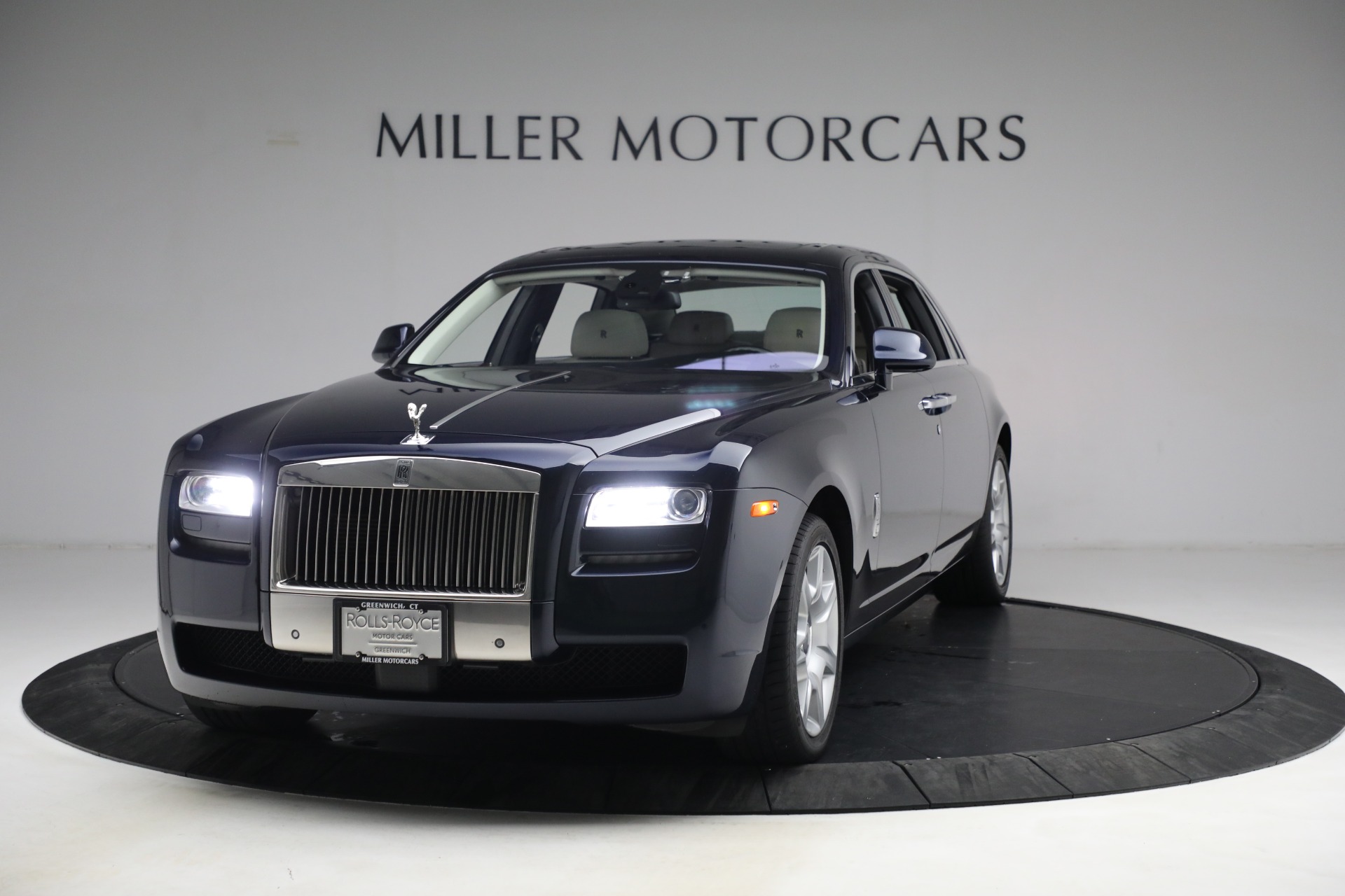Used 2012 Rolls-Royce Ghost EWB for sale Sold at Alfa Romeo of Greenwich in Greenwich CT 06830 1