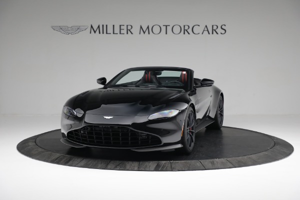 New 2021 Aston Martin Vantage Roadster for sale $187,586 at Alfa Romeo of Greenwich in Greenwich CT 06830 12