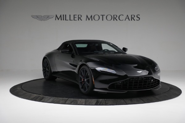 Used 2021 Aston Martin Vantage Roadster for sale Sold at Alfa Romeo of Greenwich in Greenwich CT 06830 18