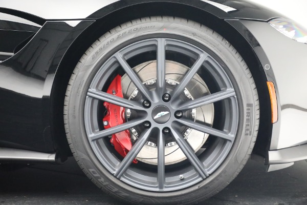 Used 2021 Aston Martin Vantage Roadster for sale Sold at Alfa Romeo of Greenwich in Greenwich CT 06830 25