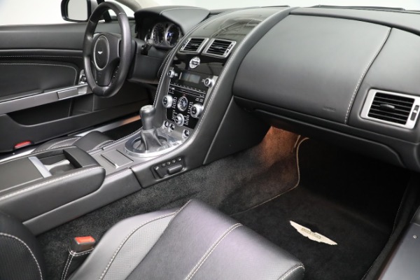 Used 2014 Aston Martin V8 Vantage Roadster for sale Sold at Alfa Romeo of Greenwich in Greenwich CT 06830 23
