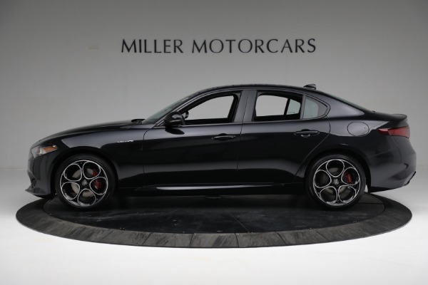 New 2022 Alfa Romeo Giulia Veloce for sale Sold at Alfa Romeo of Greenwich in Greenwich CT 06830 3