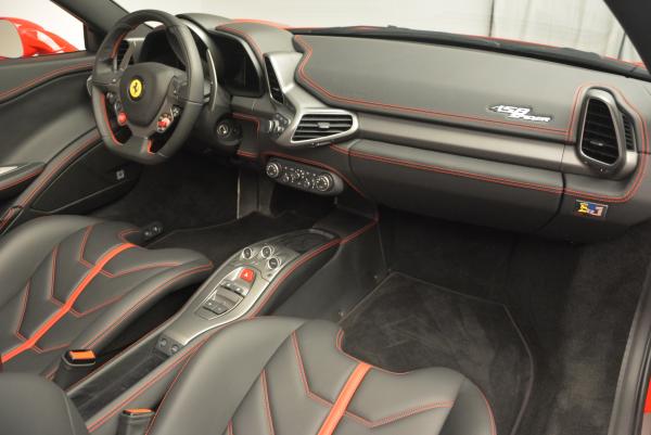 Used 2015 Ferrari 458 Spider for sale Sold at Alfa Romeo of Greenwich in Greenwich CT 06830 28