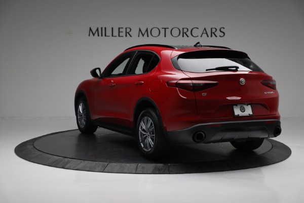 New 2022 Alfa Romeo Stelvio Sprint for sale Sold at Alfa Romeo of Greenwich in Greenwich CT 06830 5