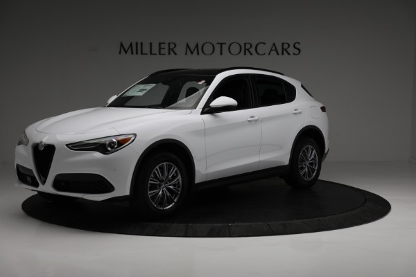 New 2022 Alfa Romeo Stelvio Sprint for sale $50,645 at Alfa Romeo of Greenwich in Greenwich CT 06830 2