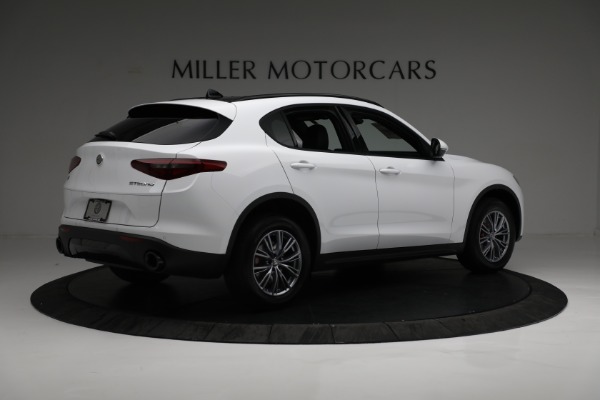 New 2022 Alfa Romeo Stelvio Sprint for sale $50,645 at Alfa Romeo of Greenwich in Greenwich CT 06830 8