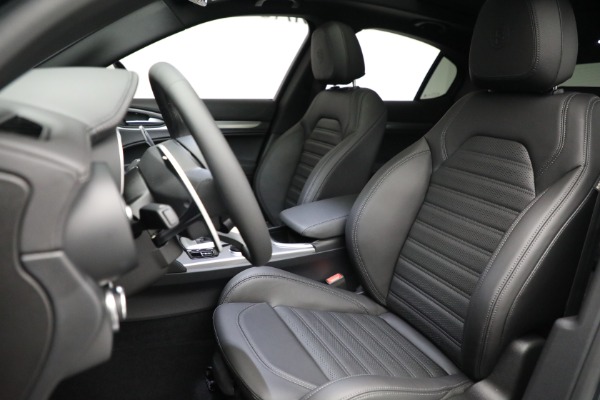 New 2022 Alfa Romeo Stelvio for sale Call for price at Alfa Romeo of Greenwich in Greenwich CT 06830 15