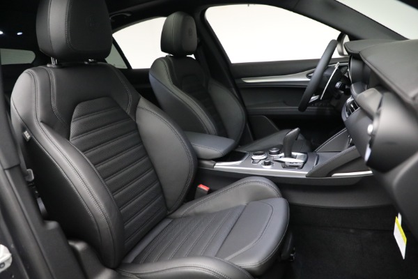 New 2022 Alfa Romeo Stelvio for sale Call for price at Alfa Romeo of Greenwich in Greenwich CT 06830 22