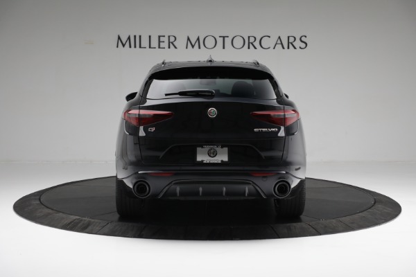 New 2022 Alfa Romeo Stelvio Veloce for sale Sold at Alfa Romeo of Greenwich in Greenwich CT 06830 6