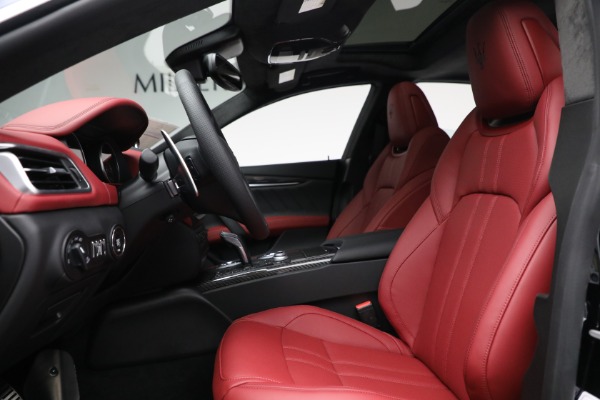 New 2022 Maserati Ghibli Modena Q4 for sale $103,255 at Alfa Romeo of Greenwich in Greenwich CT 06830 14