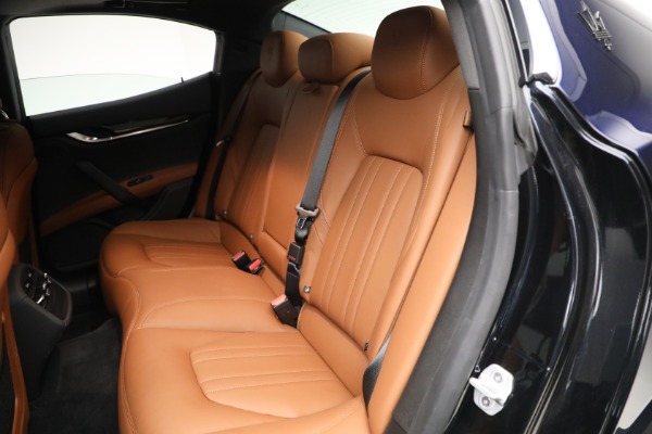 Used 2022 Maserati Ghibli Modena Q4 for sale Sold at Alfa Romeo of Greenwich in Greenwich CT 06830 15