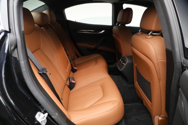 Used 2022 Maserati Ghibli Modena Q4 for sale Sold at Alfa Romeo of Greenwich in Greenwich CT 06830 16