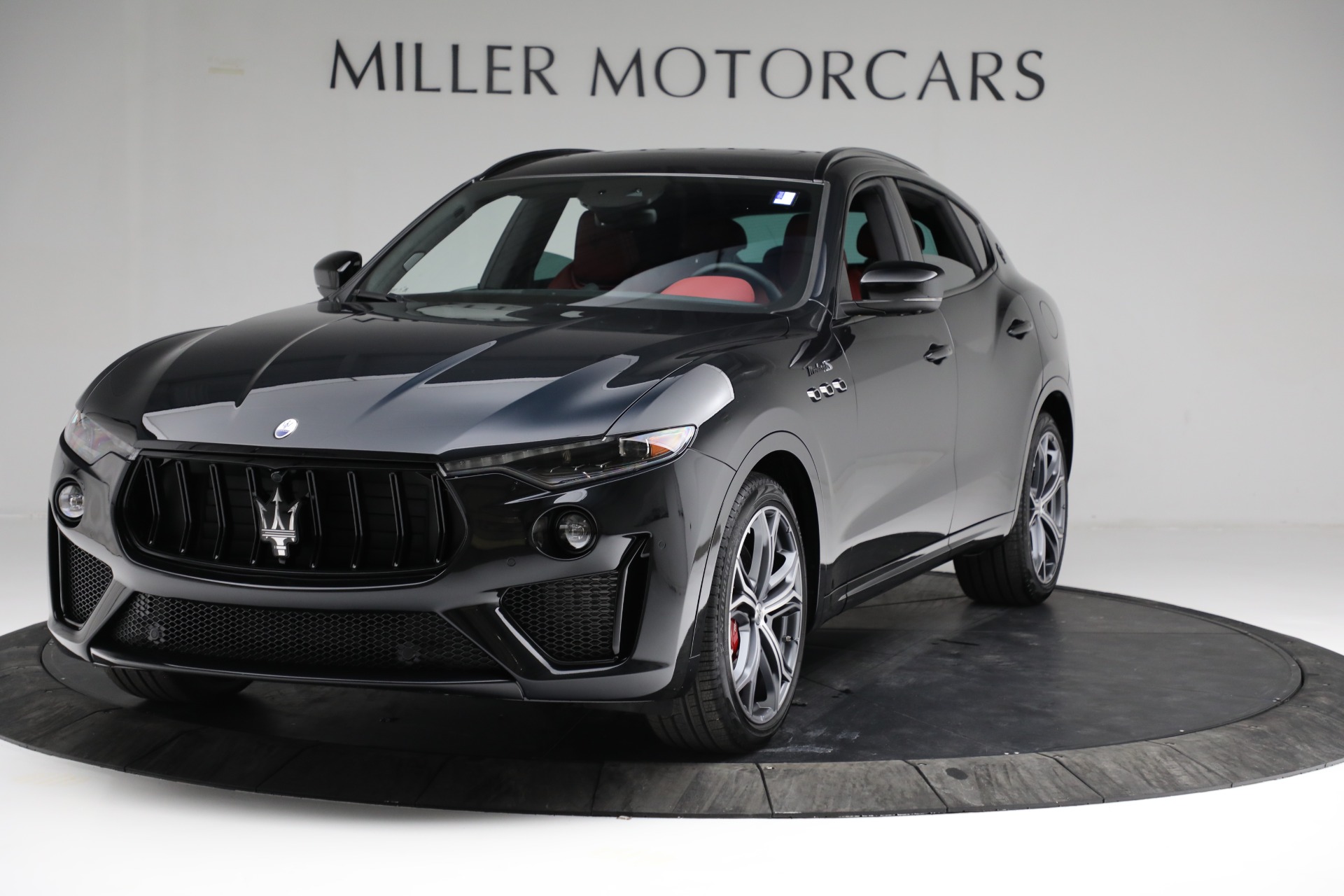 New 2022 Maserati Levante Modena S for sale Sold at Alfa Romeo of Greenwich in Greenwich CT 06830 1