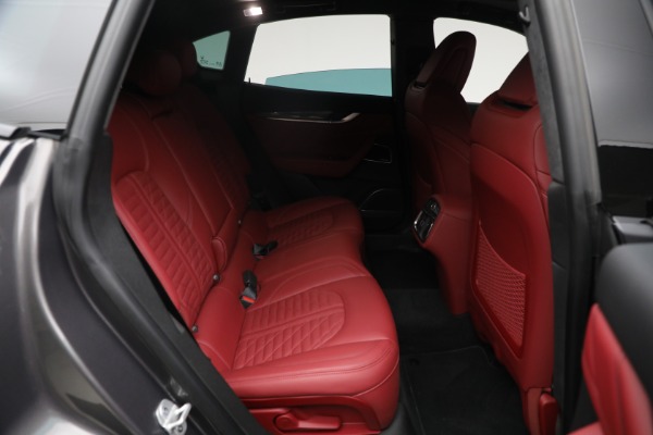 Used 2022 Maserati Levante Modena for sale Sold at Alfa Romeo of Greenwich in Greenwich CT 06830 16