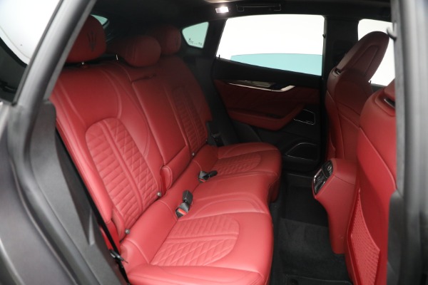 Used 2022 Maserati Levante Modena for sale Sold at Alfa Romeo of Greenwich in Greenwich CT 06830 17