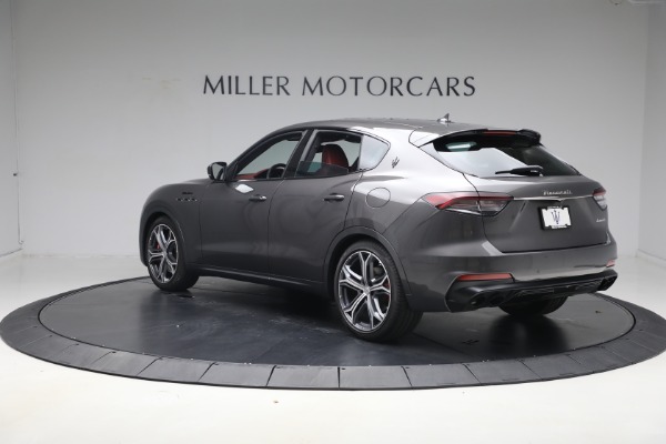 Used 2022 Maserati Levante Modena for sale Sold at Alfa Romeo of Greenwich in Greenwich CT 06830 3