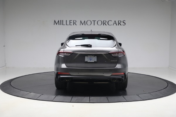 Used 2022 Maserati Levante Modena for sale Sold at Alfa Romeo of Greenwich in Greenwich CT 06830 4