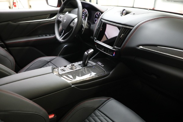 New 2022 Maserati Levante F Tributo for sale $108,506 at Alfa Romeo of Greenwich in Greenwich CT 06830 21