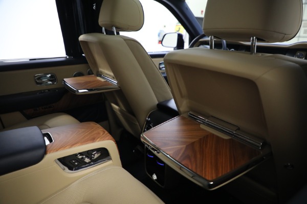 Used 2019 Rolls-Royce Cullinan for sale $429,900 at Alfa Romeo of Greenwich in Greenwich CT 06830 22