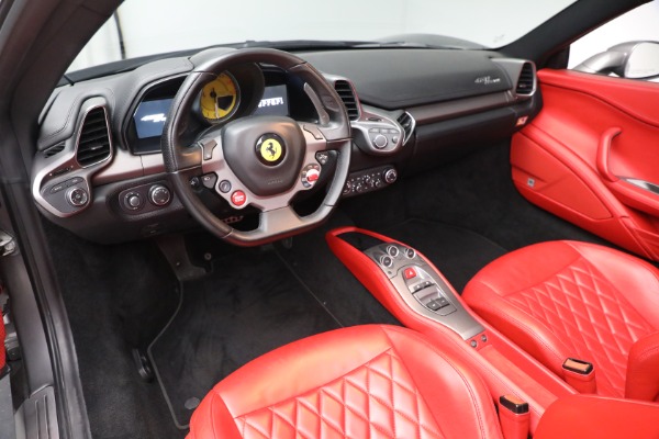 Used 2015 Ferrari 458 Spider for sale $259,900 at Alfa Romeo of Greenwich in Greenwich CT 06830 25