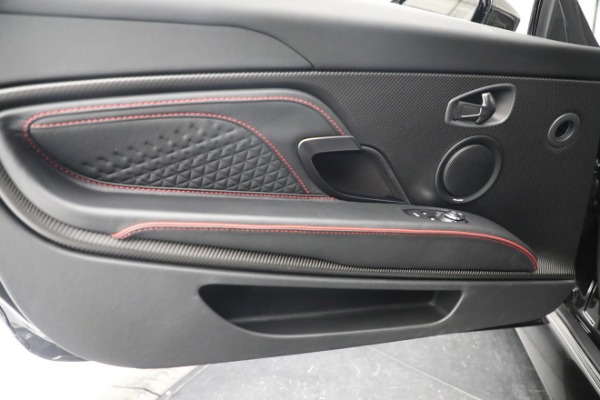 Used 2021 Aston Martin DBS Superleggera for sale $399,990 at Alfa Romeo of Greenwich in Greenwich CT 06830 16