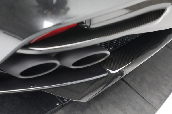 Used 2021 Aston Martin DBS Superleggera for sale $399,990 at Alfa Romeo of Greenwich in Greenwich CT 06830 26
