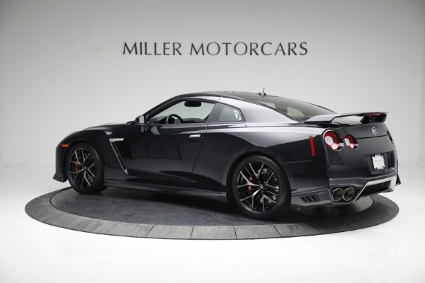 Used 2017 Nissan GT-R Premium for sale Sold at Alfa Romeo of Greenwich in Greenwich CT 06830 4