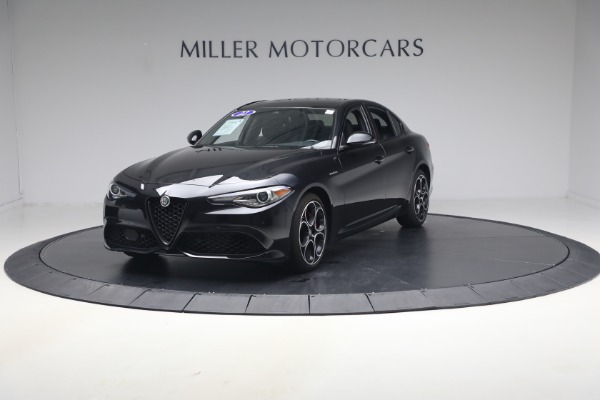 Used 2022 Alfa Romeo Giulia Veloce for sale $27,900 at Alfa Romeo of Greenwich in Greenwich CT 06830 2