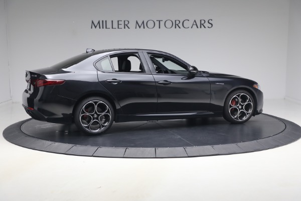 Used 2022 Alfa Romeo Giulia Veloce for sale $27,900 at Alfa Romeo of Greenwich in Greenwich CT 06830 8