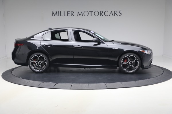 Used 2022 Alfa Romeo Giulia Veloce for sale $27,900 at Alfa Romeo of Greenwich in Greenwich CT 06830 9