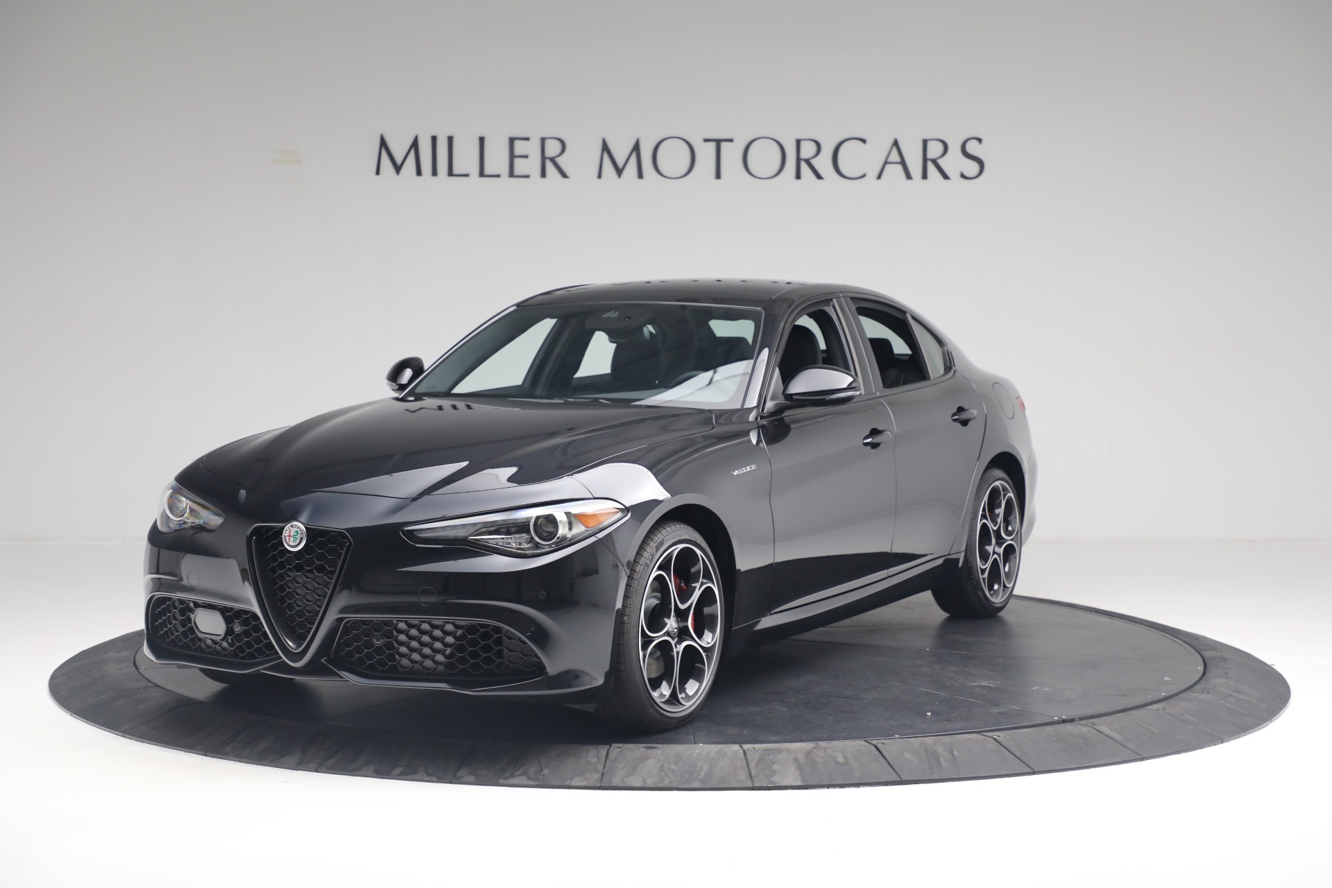 New 2022 Alfa Romeo Giulia Veloce for sale Sold at Alfa Romeo of Greenwich in Greenwich CT 06830 1