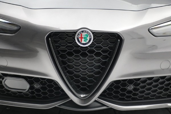 New 2022 Alfa Romeo Giulia Sprint for sale $48,455 at Alfa Romeo of Greenwich in Greenwich CT 06830 26