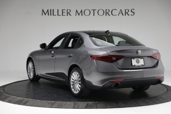 New 2022 Alfa Romeo Giulia Sprint for sale $48,455 at Alfa Romeo of Greenwich in Greenwich CT 06830 5
