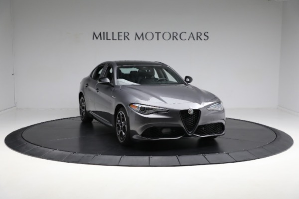 Used 2022 Alfa Romeo Giulia Veloce for sale Sold at Alfa Romeo of Greenwich in Greenwich CT 06830 17