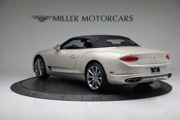 Used 2020 Bentley Continental GT V8 for sale Sold at Alfa Romeo of Greenwich in Greenwich CT 06830 18