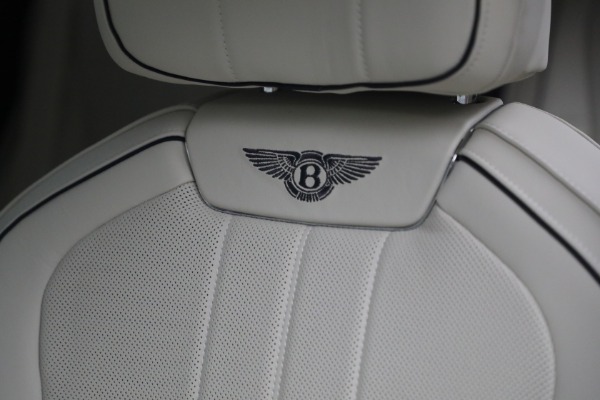 New 2022 Bentley Flying Spur W12 for sale Call for price at Alfa Romeo of Greenwich in Greenwich CT 06830 19