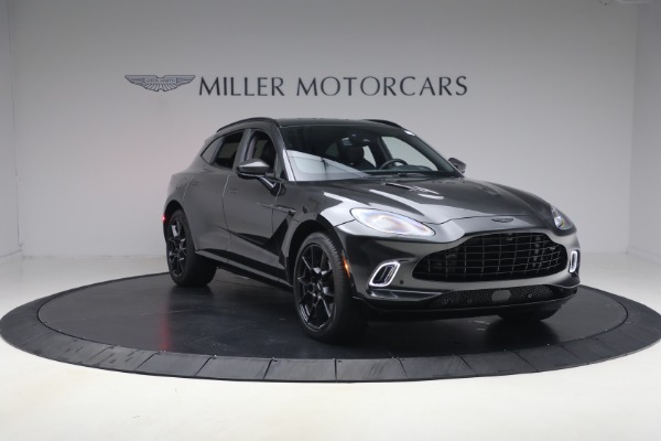 Used 2022 Aston Martin DBX for sale $115,900 at Alfa Romeo of Greenwich in Greenwich CT 06830 11