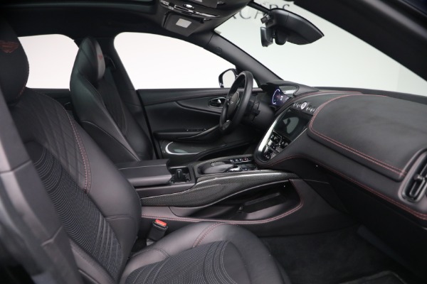 Used 2022 Aston Martin DBX for sale $115,900 at Alfa Romeo of Greenwich in Greenwich CT 06830 24