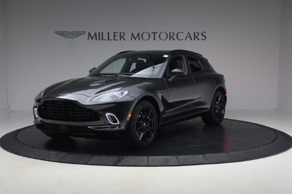 Used 2022 Aston Martin DBX for sale $115,900 at Alfa Romeo of Greenwich in Greenwich CT 06830 1