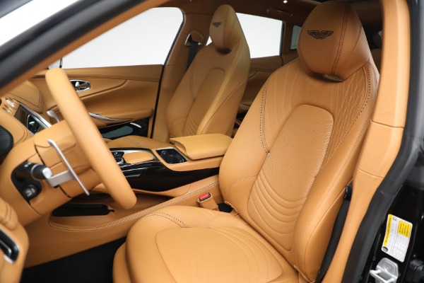 New 2022 Aston Martin DBX for sale $202,986 at Alfa Romeo of Greenwich in Greenwich CT 06830 15