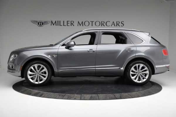 Used 2018 Bentley Bentayga W12 Signature for sale $179,900 at Alfa Romeo of Greenwich in Greenwich CT 06830 2