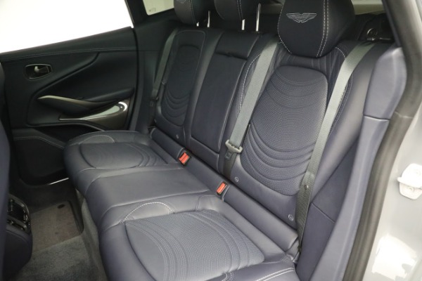 New 2022 Aston Martin DBX for sale $218,986 at Alfa Romeo of Greenwich in Greenwich CT 06830 21
