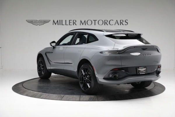 Used 2022 Aston Martin DBX for sale $189,900 at Alfa Romeo of Greenwich in Greenwich CT 06830 4