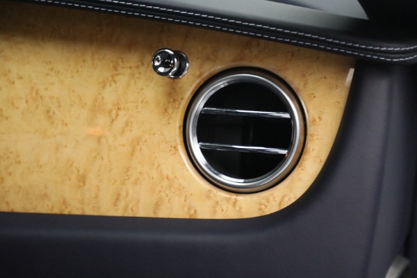 Used 2012 Bentley Continental GT W12 for sale $69,900 at Alfa Romeo of Greenwich in Greenwich CT 06830 22