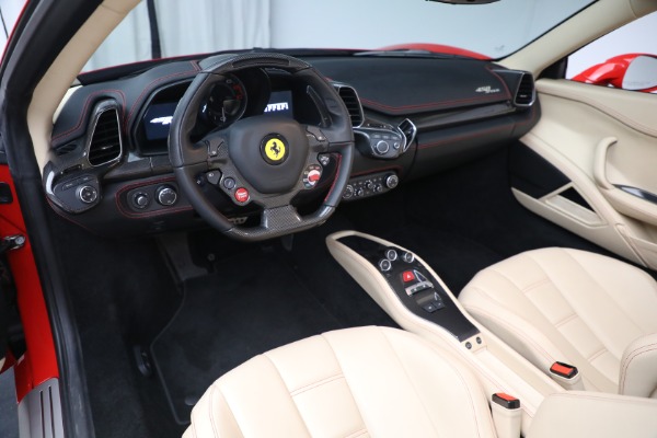 Used 2014 Ferrari 458 Spider for sale Sold at Alfa Romeo of Greenwich in Greenwich CT 06830 25