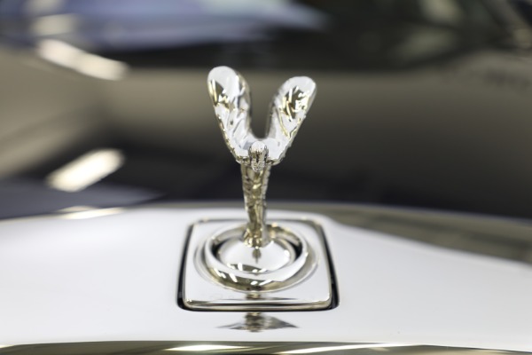 Used 2022 Rolls-Royce Phantom for sale Sold at Alfa Romeo of Greenwich in Greenwich CT 06830 22