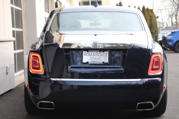 Used 2022 Rolls-Royce Phantom for sale Sold at Alfa Romeo of Greenwich in Greenwich CT 06830 8