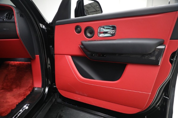 Used 2022 Rolls-Royce Black Badge Cullinan for sale $429,900 at Alfa Romeo of Greenwich in Greenwich CT 06830 22