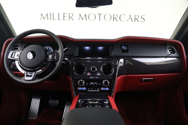 Used 2022 Rolls-Royce Black Badge Cullinan for sale $429,900 at Alfa Romeo of Greenwich in Greenwich CT 06830 4