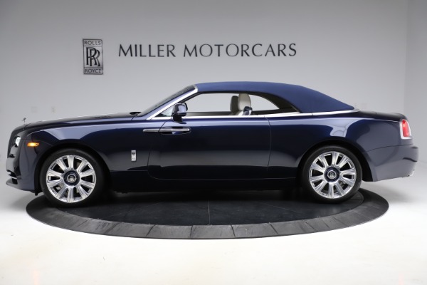 Used 2016 Rolls-Royce Dawn for sale Sold at Alfa Romeo of Greenwich in Greenwich CT 06830 16